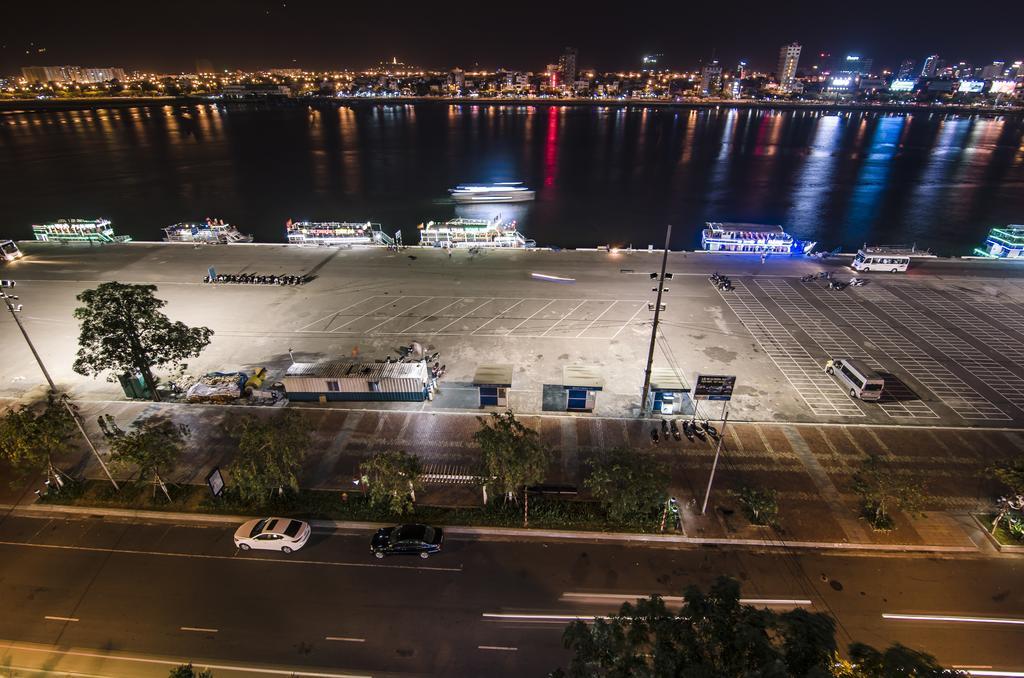 Kaka Hotel Han River Da Nang Exterior foto
