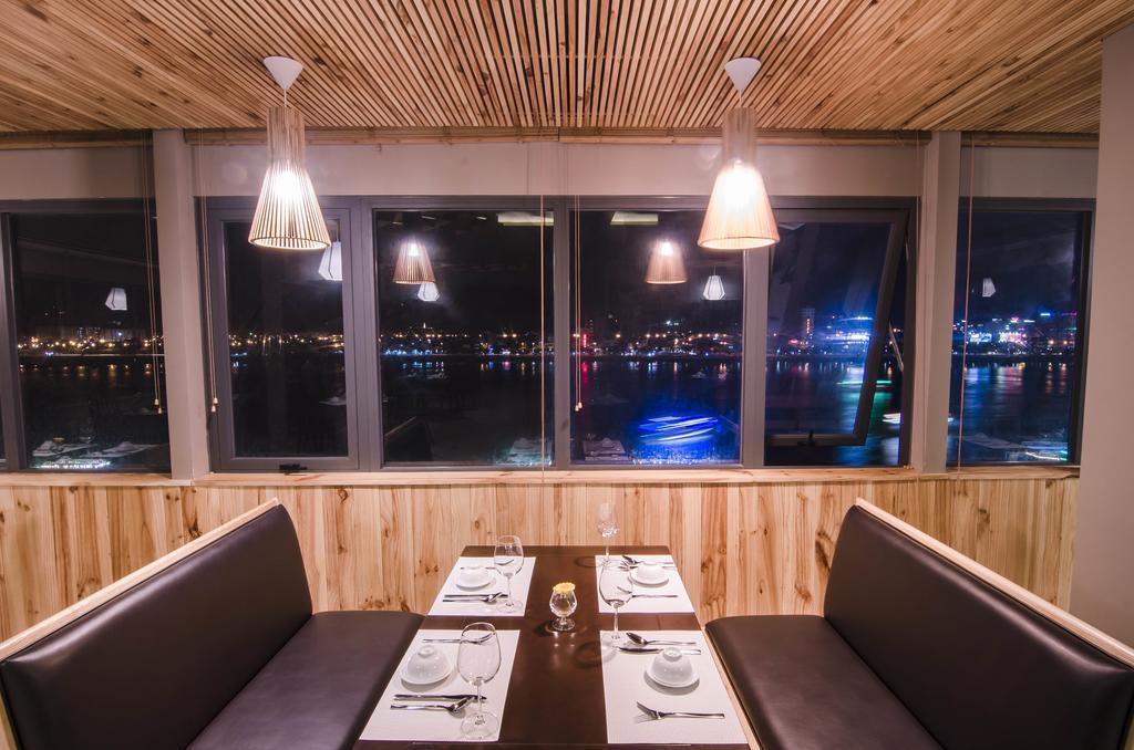 Kaka Hotel Han River Da Nang Exterior foto